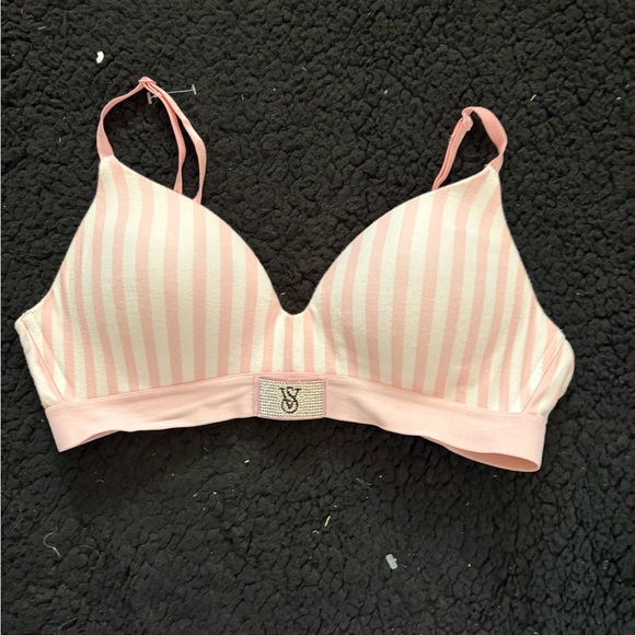 Victoria's Secret Pink Striped shine patch Bra - Picture 3 of 7